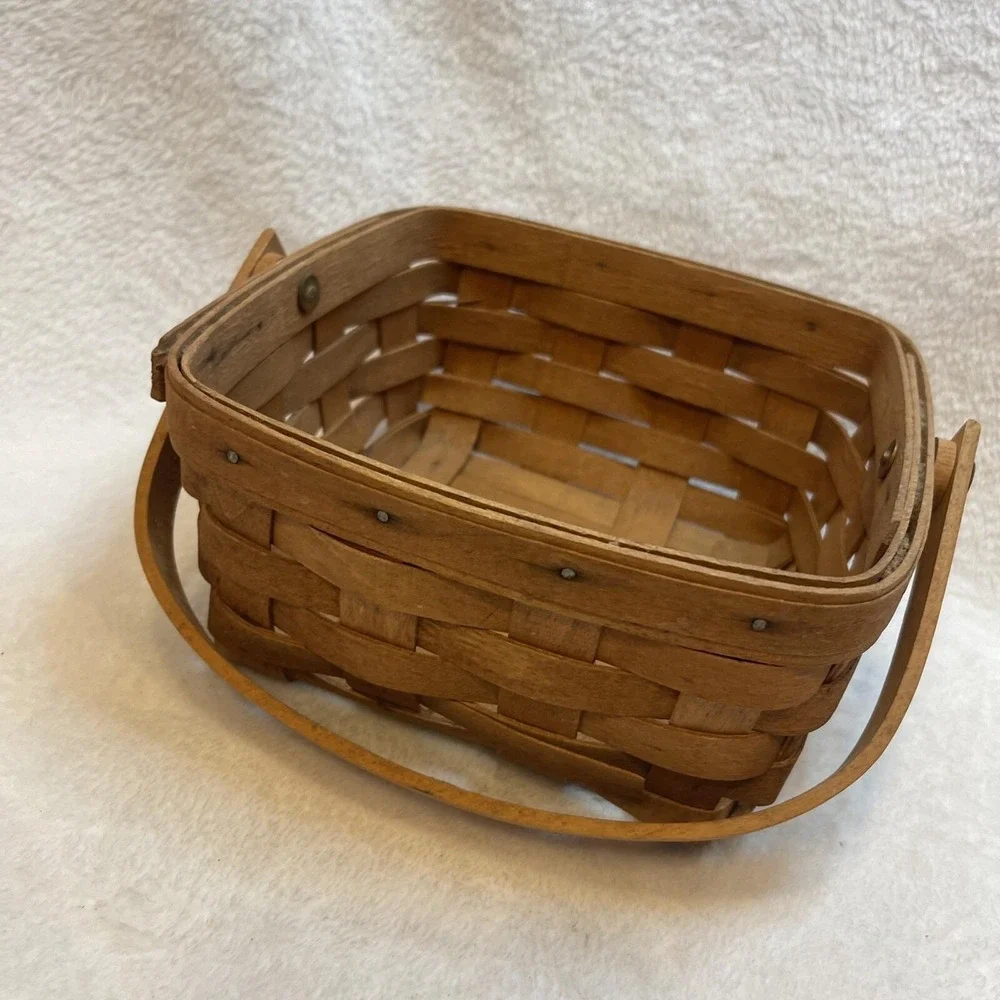 Longaberger Vintage 1989 Signed Splint Berry‎ Basket w/Bale Handle